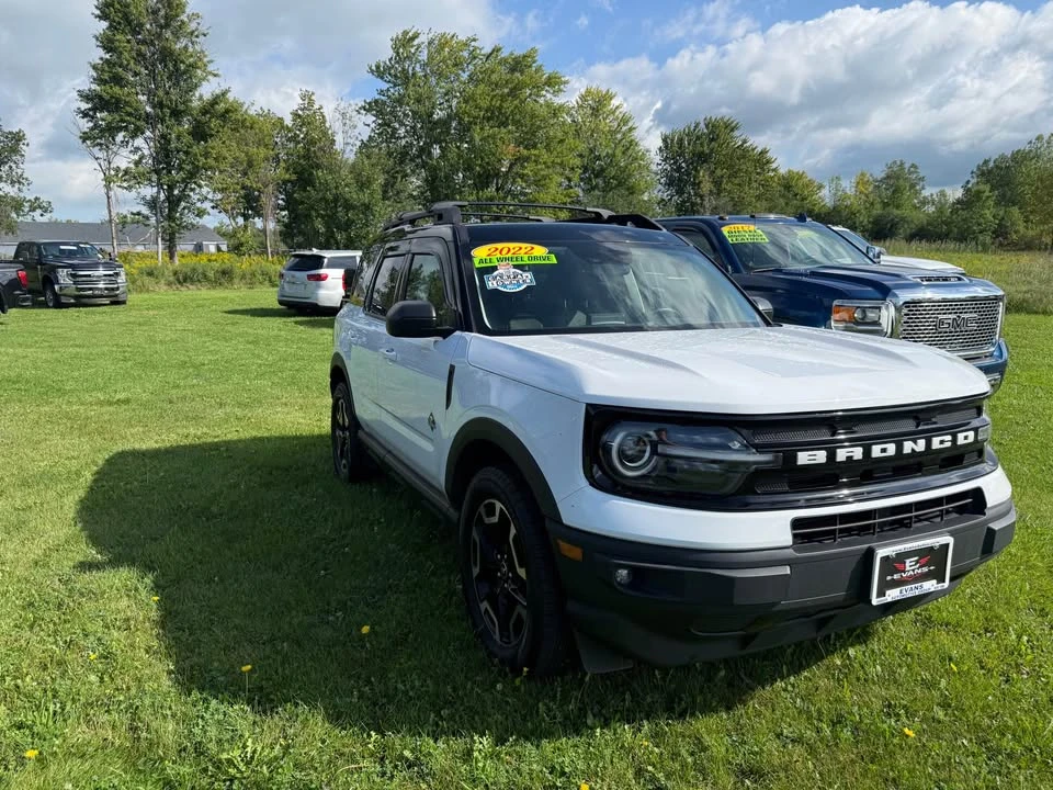 2022 Ford Bronco 6th Gen - Image 2 of 11