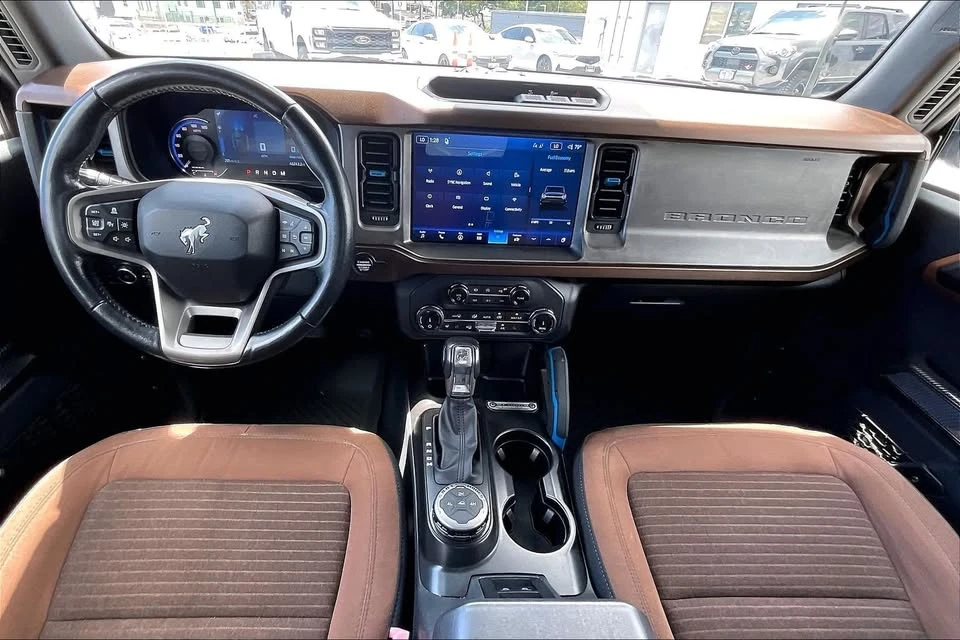 2022 Ford Bronco 6th Gen - Image 10 of 20