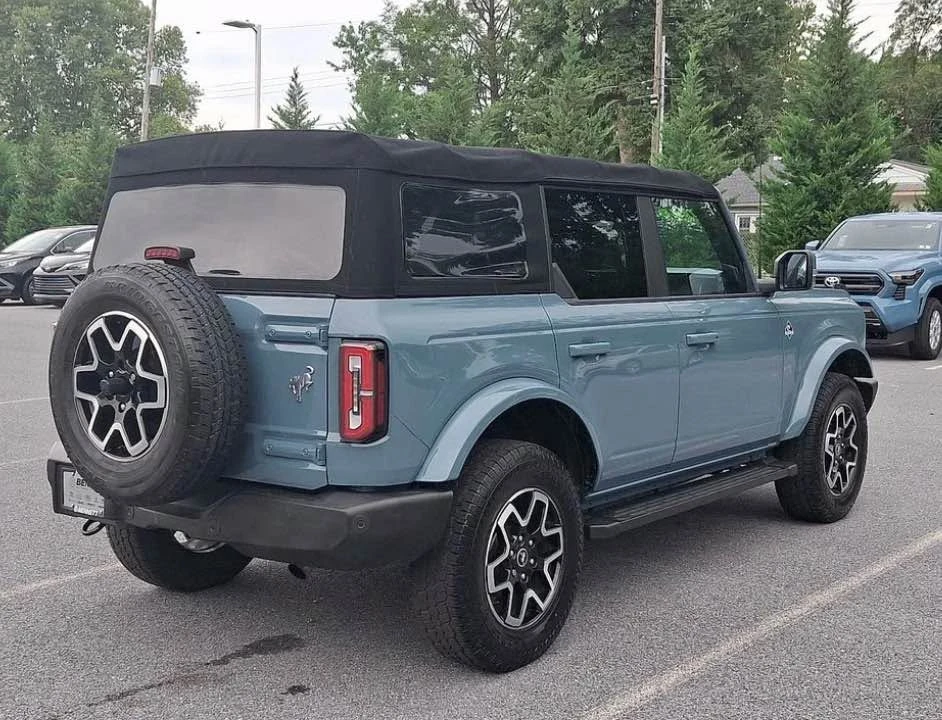 2022 Ford Bronco 6th Gen - Image 2 of 5
