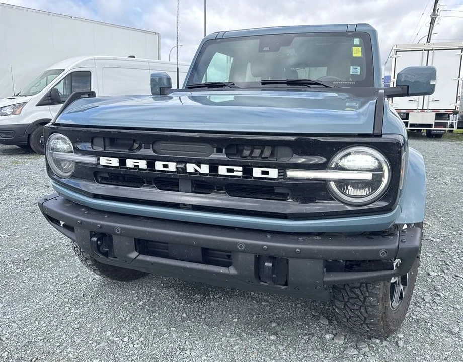 2022 Ford Bronco 6th Gen - Image 4 of 14