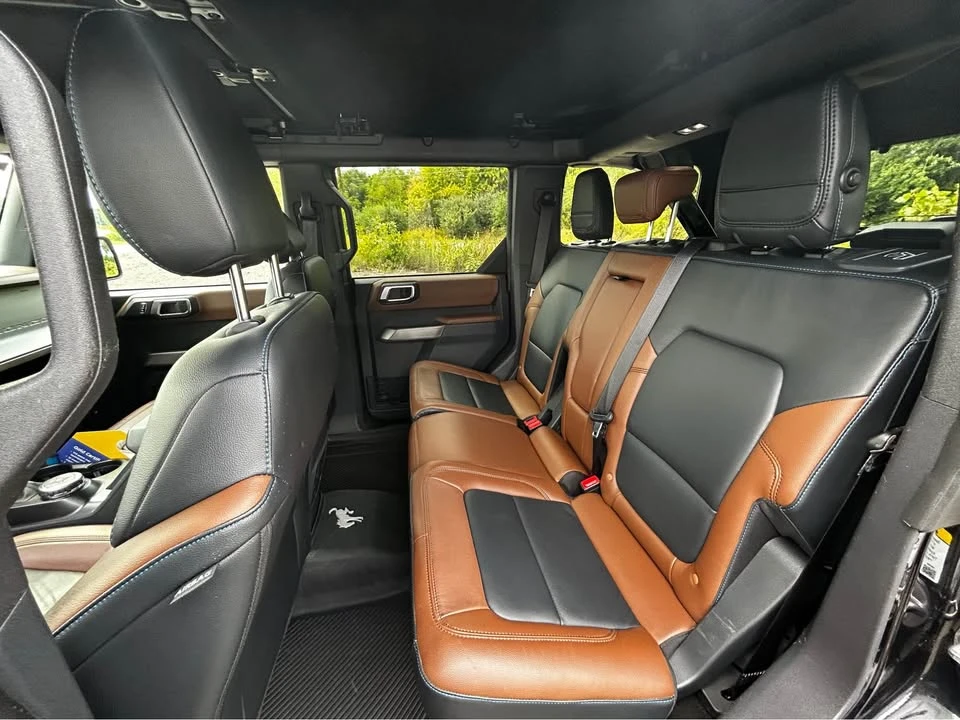 2022 Ford Bronco 6th Gen - Image 9 of 17