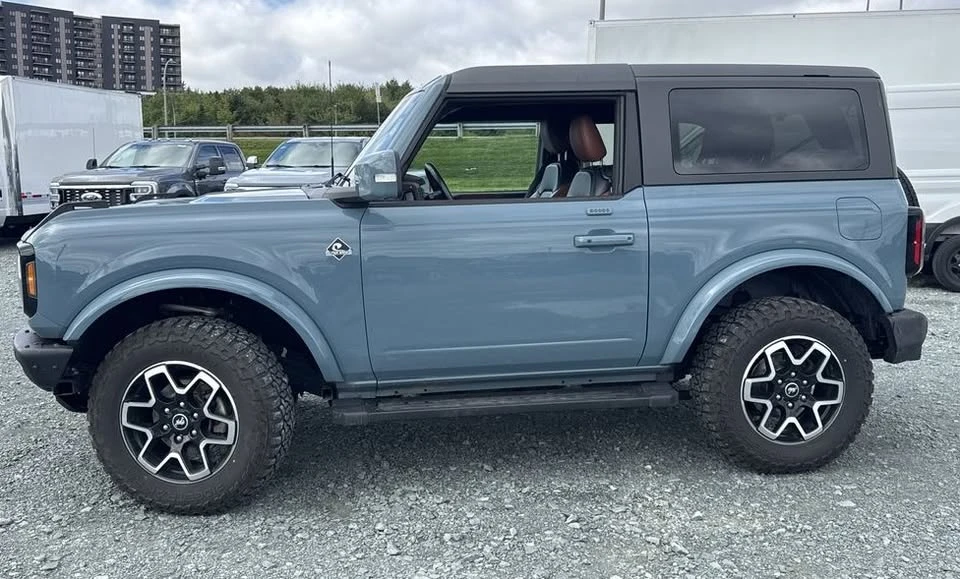 2022 Ford Bronco 6th Gen - Image 5 of 14