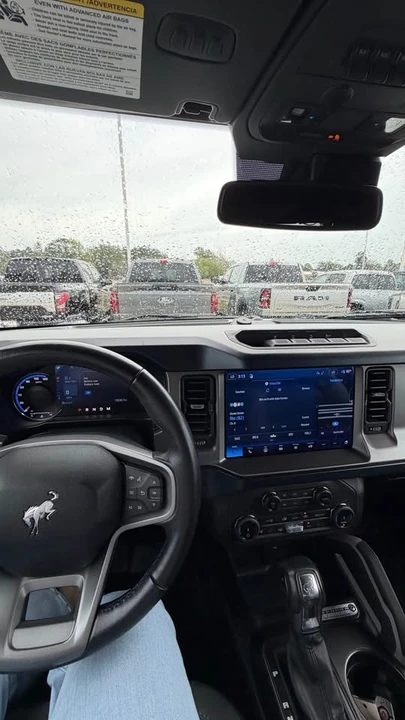 2022 Ford Bronco 6th Gen - Image 7 of 8