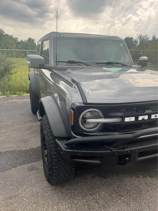 2022 Ford Bronco 6th Gen - Image 2 of 10