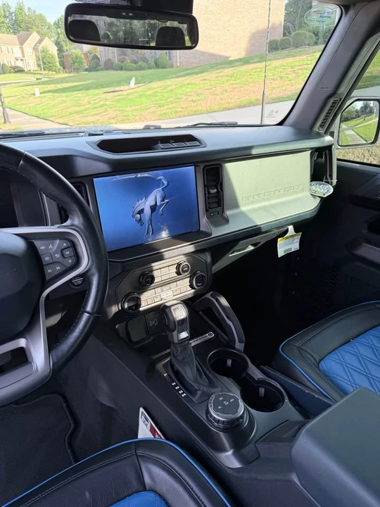 2022 Ford Bronco 6th Gen - Image 9 of 20