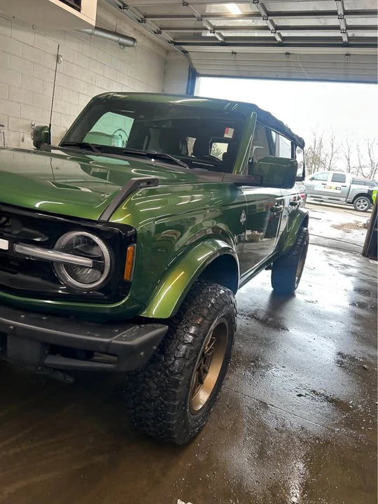 2022 Ford Bronco 6th Gen - Image 2 of 4
