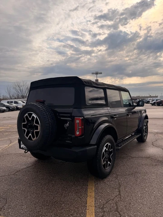 2022 Ford Bronco 6th Gen - Image 5 of 9