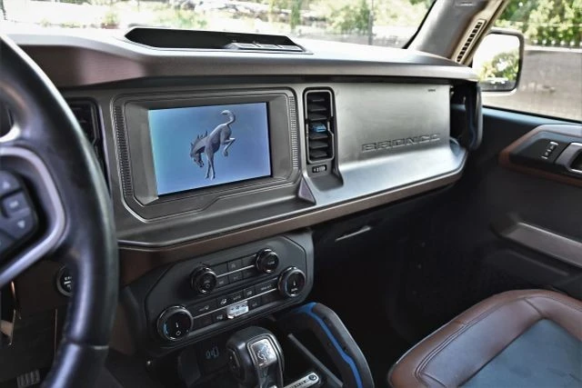 2022 Ford Bronco 6th Gen - Image 14 of 23