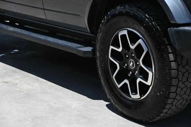 2022 Ford Bronco 6th Gen - Image 8 of 23