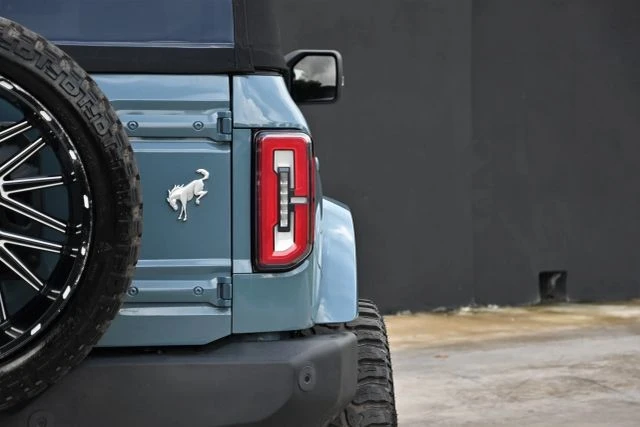 2022 Ford Bronco 6th Gen - Image 9 of 21