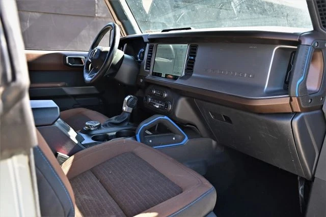 2022 Ford Bronco 6th Gen - Image 15 of 21