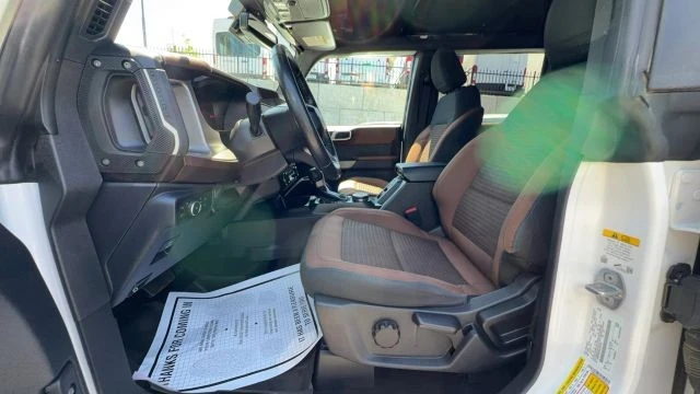 2022 Ford Bronco 6th Gen - Image 19 of 31
