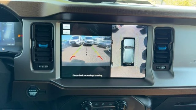 2022 Ford Bronco 6th Gen - Image 11 of 31