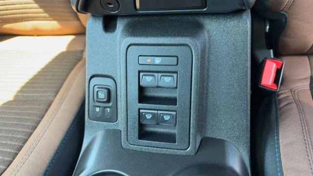 2022 Ford Bronco 6th Gen - Image 22 of 31