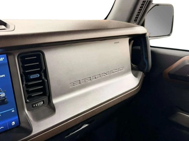 2022 Ford Bronco 6th Gen - Image 17 of 21