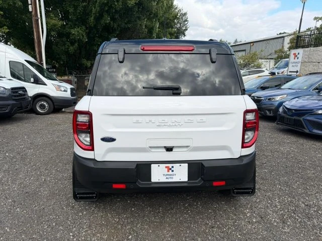 2022 Ford Bronco 6th Gen - Image 5 of 31