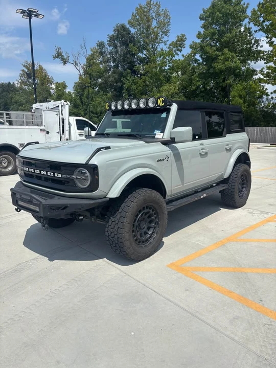 2022 Ford Bronco 6th Gen - Image 2 of 16