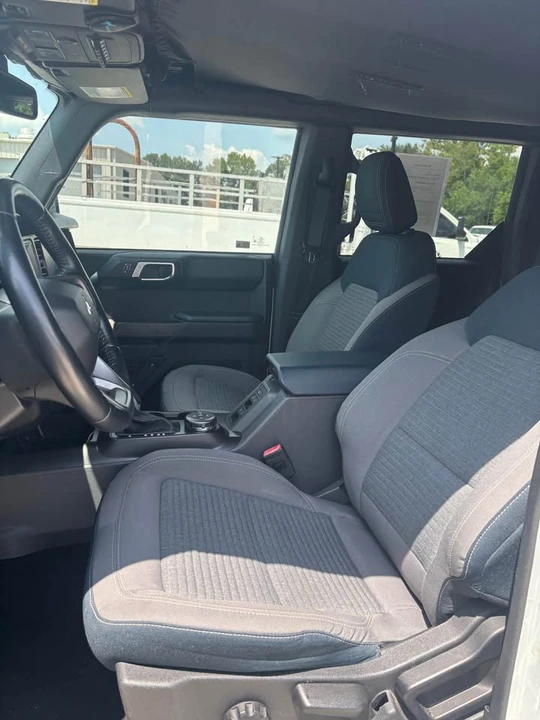 2022 Ford Bronco 6th Gen - Image 9 of 16