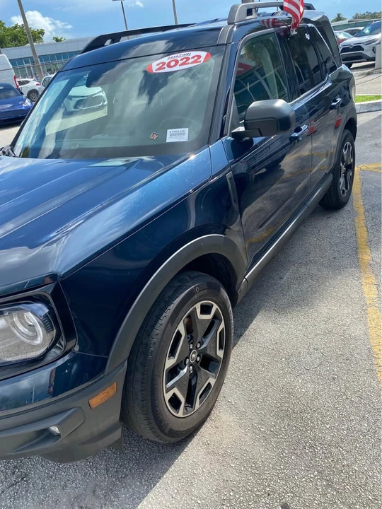 2022 Ford Bronco 6th Gen - Image 2 of 8
