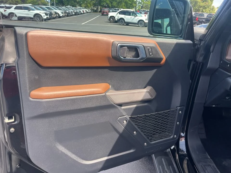 2022 Ford Bronco 6th Gen - Image 14 of 16