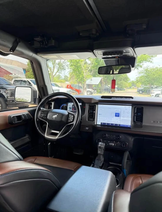 2022 Ford Bronco 6th Gen - Image 17 of 20
