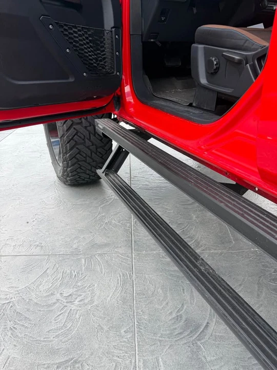 2022 Ford Bronco 6th Gen - Image 5 of 12
