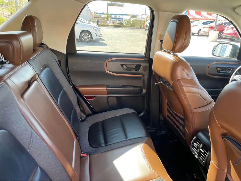 2022 Ford Bronco 6th Gen - Image 5 of 15