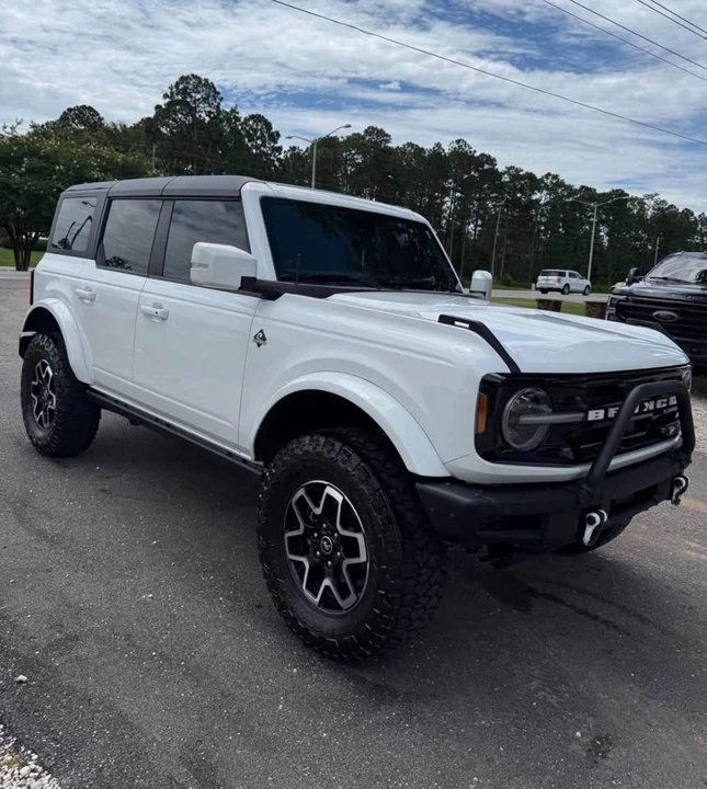 2022 Ford Bronco 6th Gen - Image 9 of 20