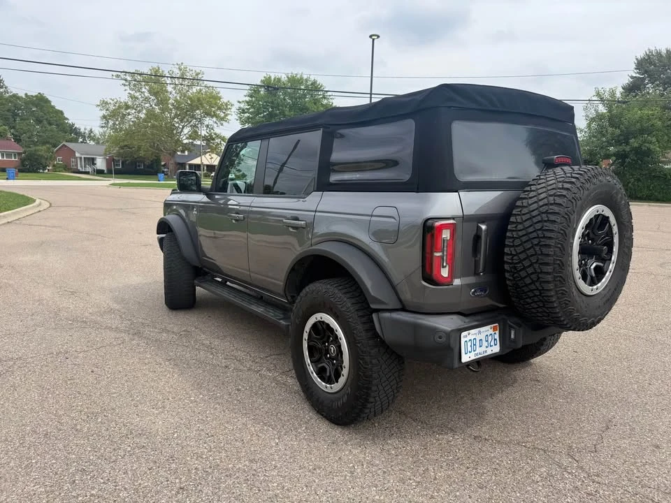 2022 Ford Bronco 6th Gen - Image 2 of 17