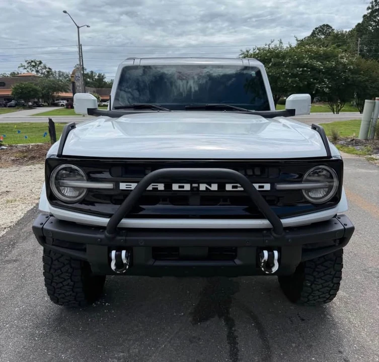 2022 Ford Bronco 6th Gen - Image 2 of 20