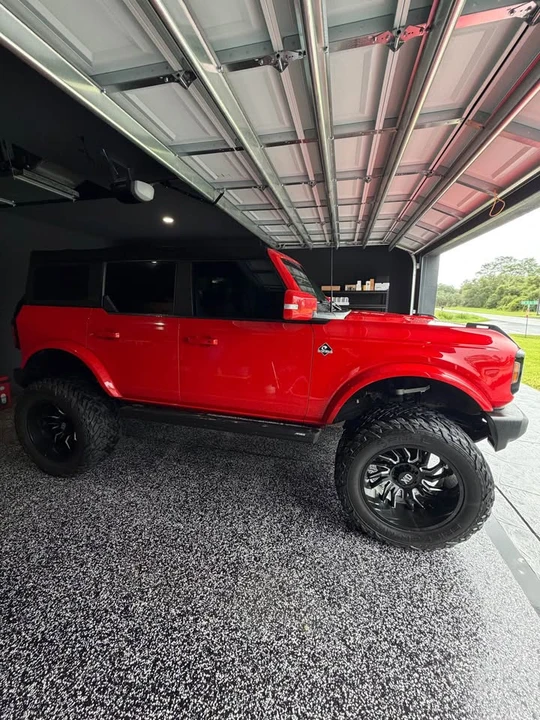 2022 Ford Bronco 6th Gen - Image 10 of 12