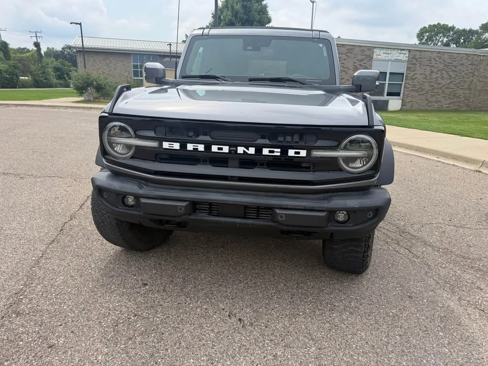 2022 Ford Bronco 6th Gen - Image 13 of 17
