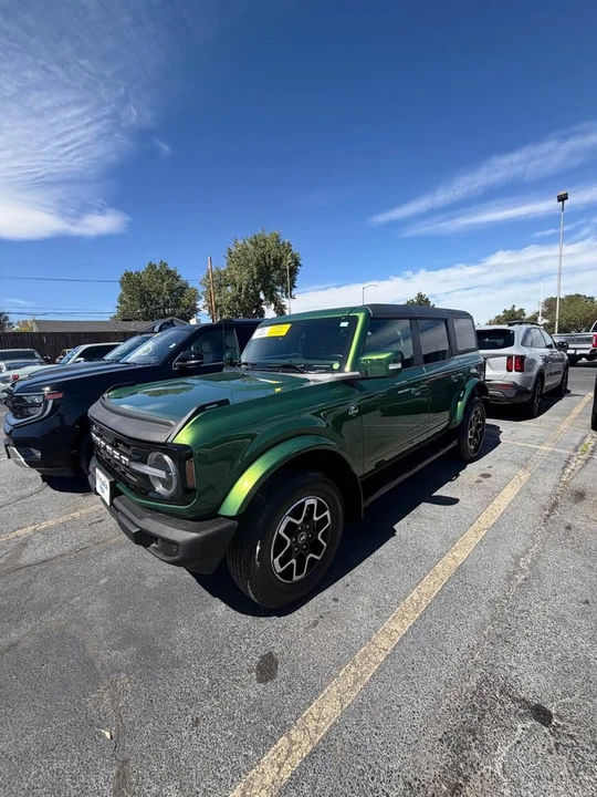 2022 Ford Bronco 6th Gen - Image 2 of 8