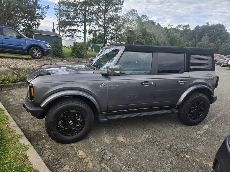 2022 Ford Bronco 6th Gen - Image 4 of 6