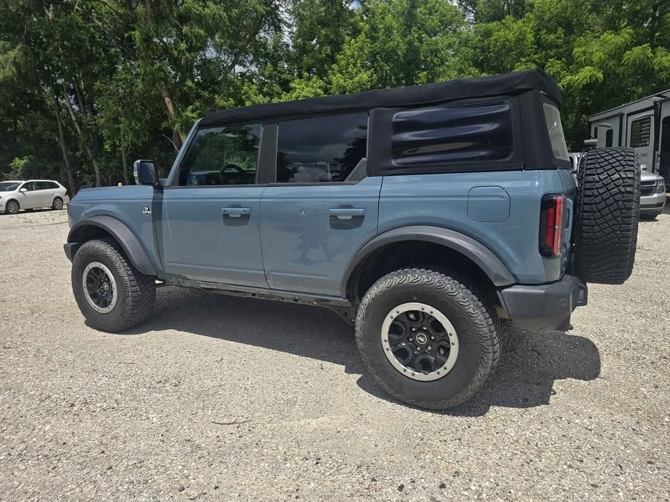 2022 Ford Bronco 6th Gen - Image 2 of 14