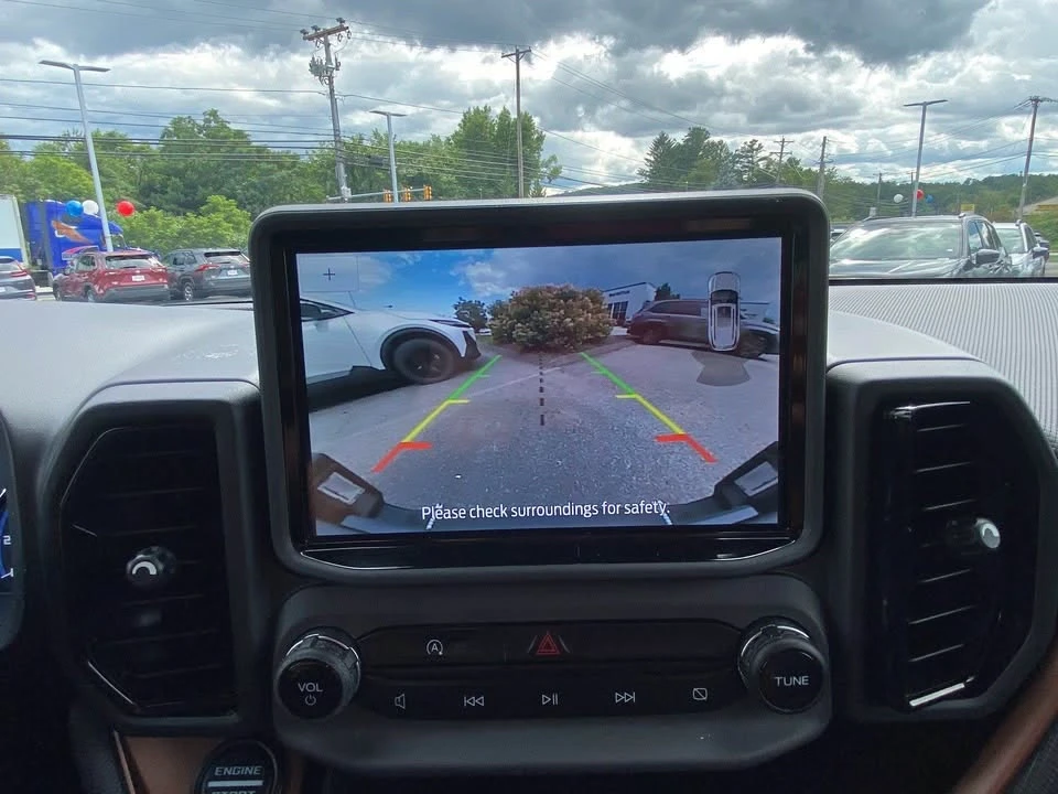 2022 Ford Bronco 6th Gen - Image 15 of 19