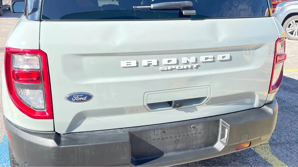 2022 Ford Bronco 6th Gen - Image 13 of 15