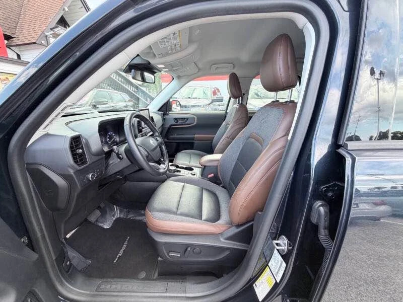 2022 Ford Bronco 6th Gen - Image 10 of 18
