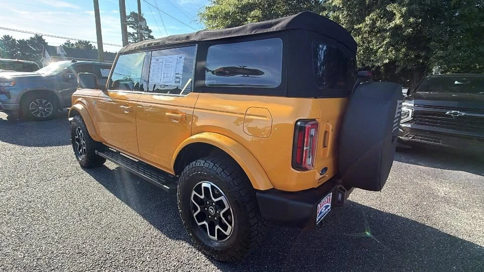 2022 Ford Bronco 6th Gen - Image 9 of 19
