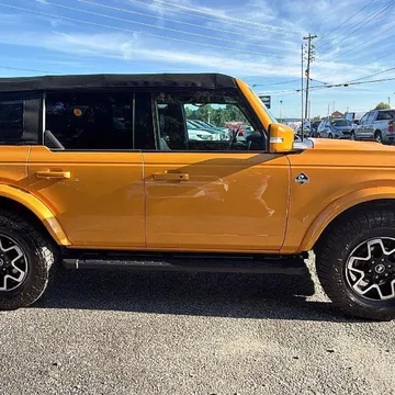 2022 Ford Bronco Outer Banks
