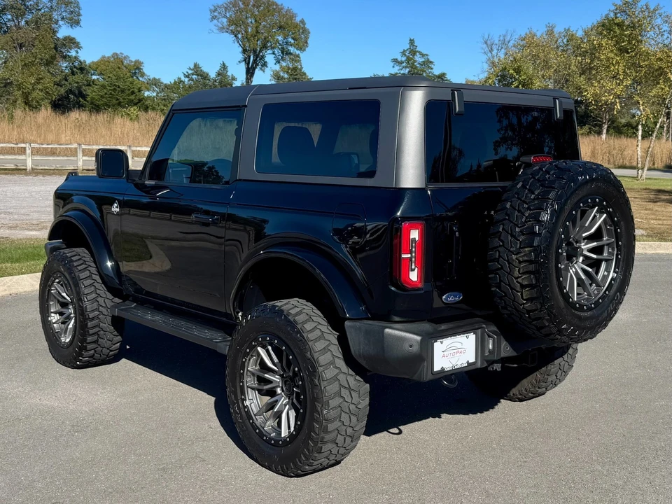 2022 Ford Bronco 6th Gen - Image 4 of 12