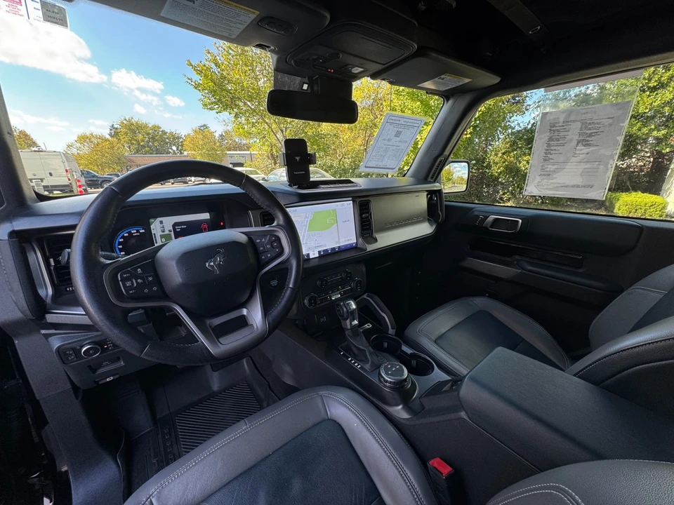 2022 Ford Bronco 6th Gen - Image 10 of 12