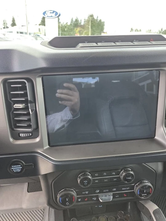 2022 Ford Bronco 6th Gen - Image 9 of 12