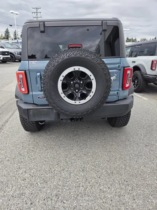 2022 Ford Bronco 6th Gen - Image 5 of 12