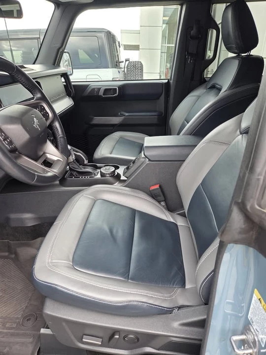 2022 Ford Bronco 6th Gen - Image 6 of 12