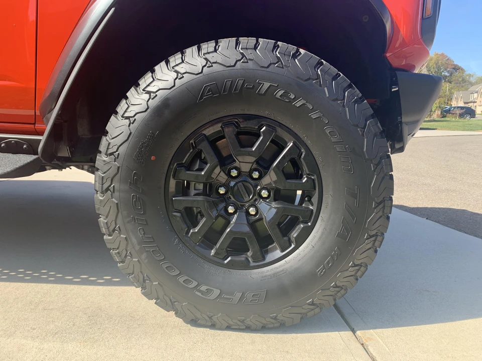 2022 Ford Bronco Raptor 6th Gen - Image 24 of 31