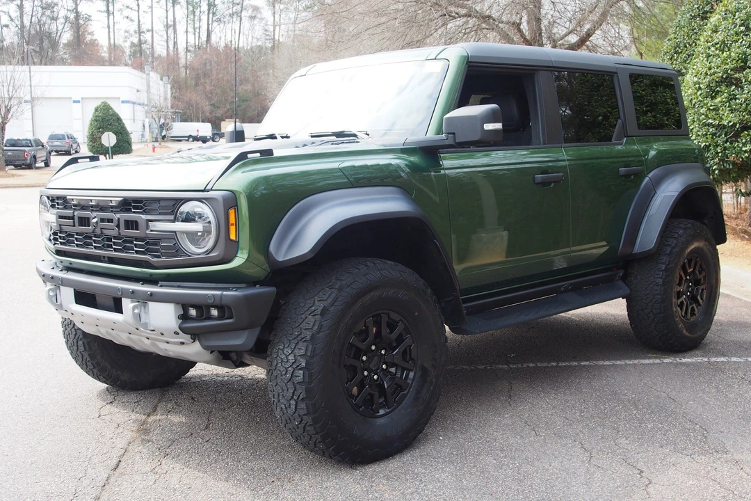 2022 Ford Bronco Raptor 6th Gen - Image 5 of 31