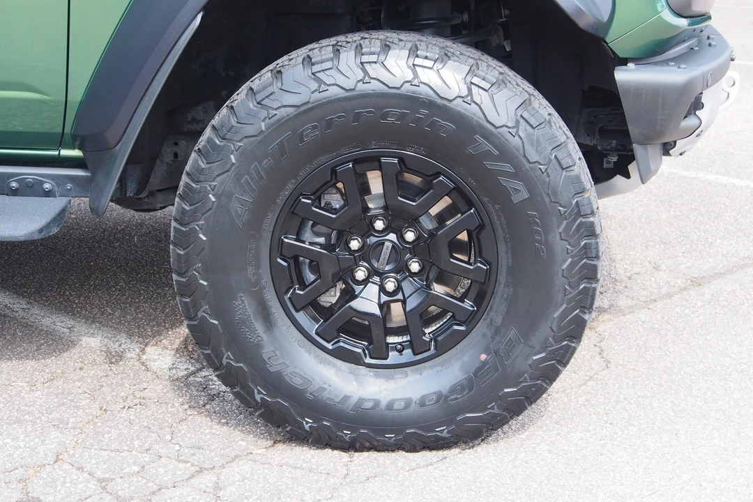 2022 Ford Bronco Raptor 6th Gen - Image 14 of 31
