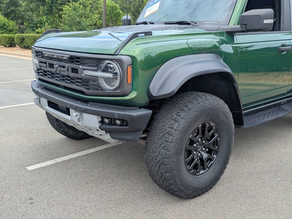 2022 Ford Bronco Raptor 6th Gen - Image 10 of 31
