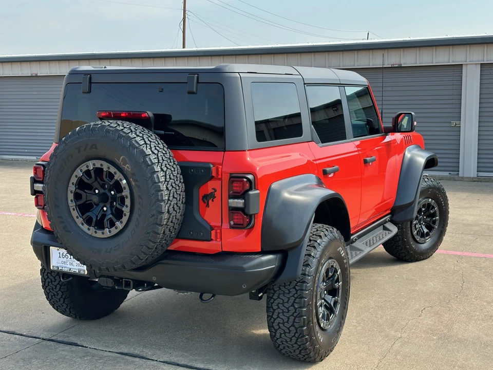 2022 Ford Bronco Raptor 6th Gen - Image 13 of 31
